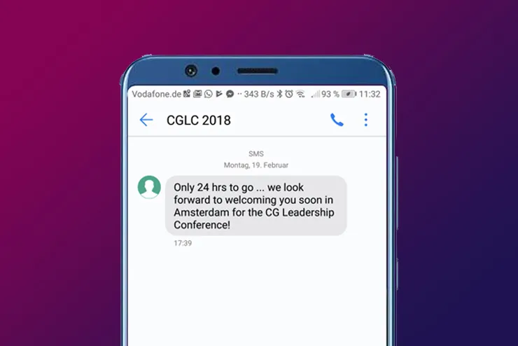 SMS an Teilnehmende der Essity Consumer Goods Leadership Conference auf einem Smartphone: Only 24 hrs to go