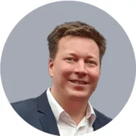 Dominik, Managing Partner at AirLST